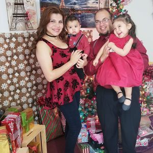 Meet your Posher, Saida